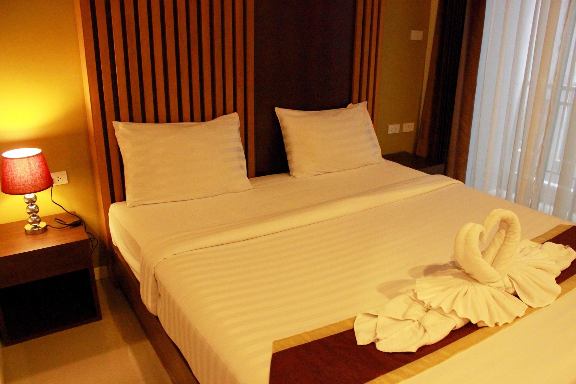 Tropical Sunset Hotel Patong Esterno foto